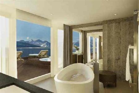 Crans Ambassador Hotel