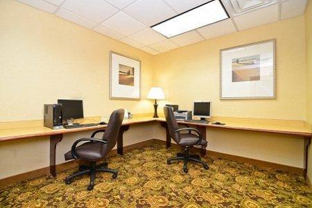 Country Inn & Suites By Carlson, Stone Mountain