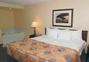 La Quinta Inn & Suites Milwaukee/Glendale - Bayshore
