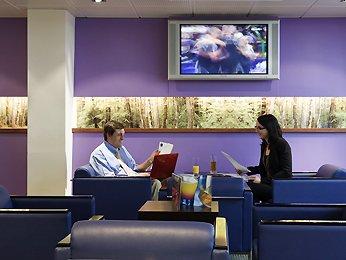 Novotel Orleans Charbonniere