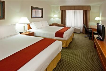 Holiday Inn Express Hotel & Suites Logan (West Virginia)