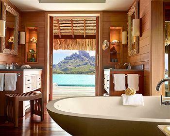 Four Seasons Resort Bora Bora