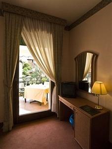 Villa Tiziana Hotel