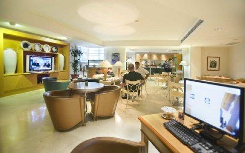 Hilton Rome Airport Hotel