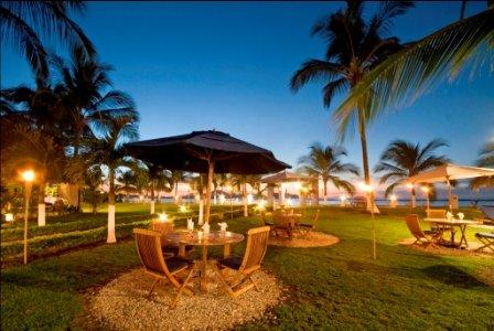 Bahia Del Sol Beach Front Hotel & Suites