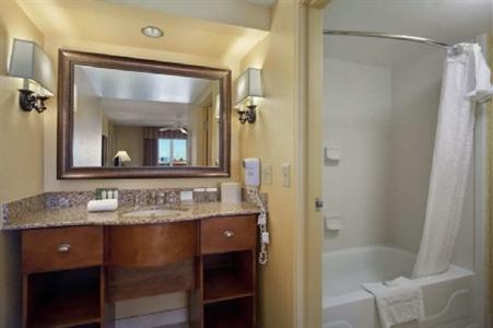 Homewood Suites by Hilton Phoenix-Metro Center