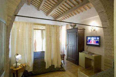 Hotel Villa Roncuzzi Russi