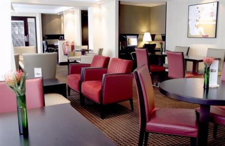 Crowne Plaza Manchester Airport