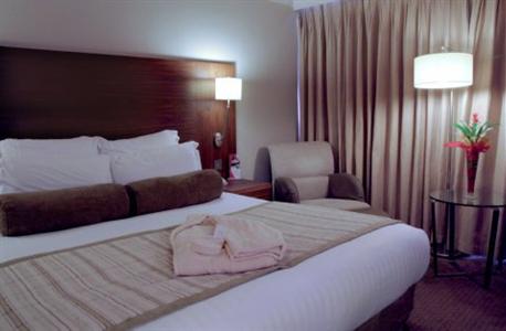 Crowne Plaza Manchester Airport