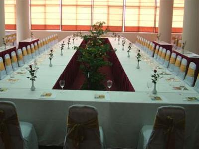 Hoa Phat Hotel & Apartment