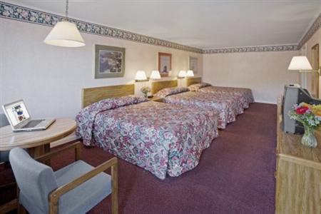 Americas Best Value Inn Mackinaw City