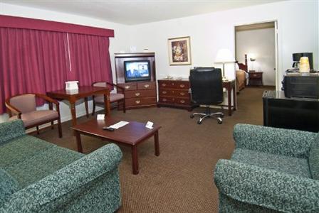 Best Western Coach House Inn Sikeston