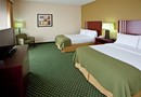Holiday Inn Express and Suites Indianapolis East