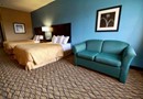 Magnolia Bay Hotel and Suites