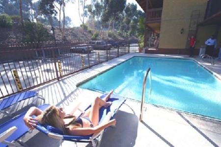 Dana Point Harbor Inn