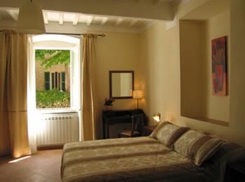 Casa Lilla Bed & Breakfast and Holiday Apartment