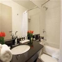 Place Louis Riel Suite Hotel