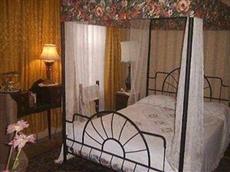 Pimblett's Downtown Bed & Breakfast Toronto