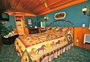 Featherbed Railroad Bed & Breakfast Resort