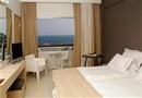 Napa Mermaid Hotel and Suites