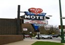 Heart O' Chicago Motel