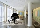 hotelVetro: studio suites & convention center