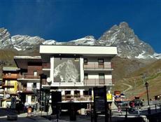 Meuble Joli Hotel Valtournenche