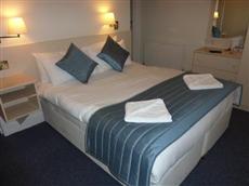 Carisbrooke Hotel Bournemouth