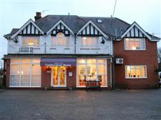 Cumberland House Bed and Breakfast Gatwick Horley