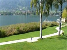 Seeblick Pension Steindorf am Ossiacher See