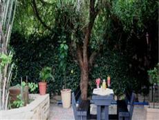 Huppelepup Guesthouse Hartbeespoort