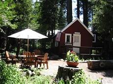 Tahoma Meadows B&B Cottages