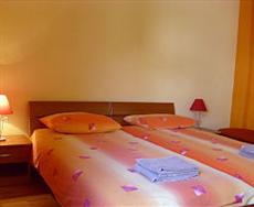 Carol Rooms Hotel Trogir