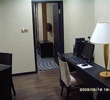 Zhonggang Business Hotel