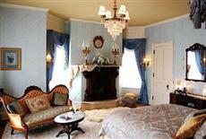 Alexander Mansion Bed & Breakfast