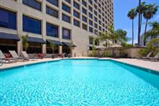 Crowne Plaza Beverly Hills