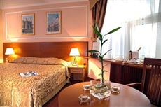 Hotel Holiday Zagreb