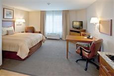 Candlewood Suites Urbana University Champaign