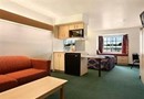 Econo Lodge Inn & Suites Shallotte
