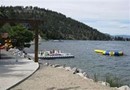 LaCasa Lakeside Cottage Resort