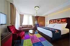 Azade Suites