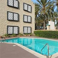 Anaheim Discovery Inn and Suites