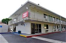 Motel 6 Santa Clara