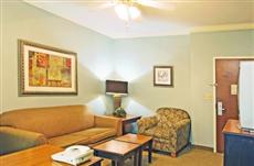 Holiday Inn Express Hotel & Suites Vernon College Area (Hwy 287)