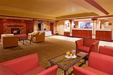 Holiday Inn Express Hotel & Suites West Mifflin