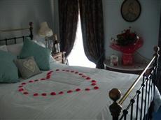 Home Hall Organic Bed & Breakfast Thetford