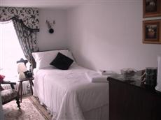 Home Hall Organic Bed & Breakfast Thetford