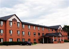 Quality Inn and Suites Davenport Quad Cities