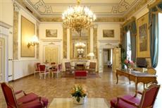 Grand Hotel Villa Medici