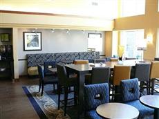 Hampton Inn & Suites Hoffman Estates